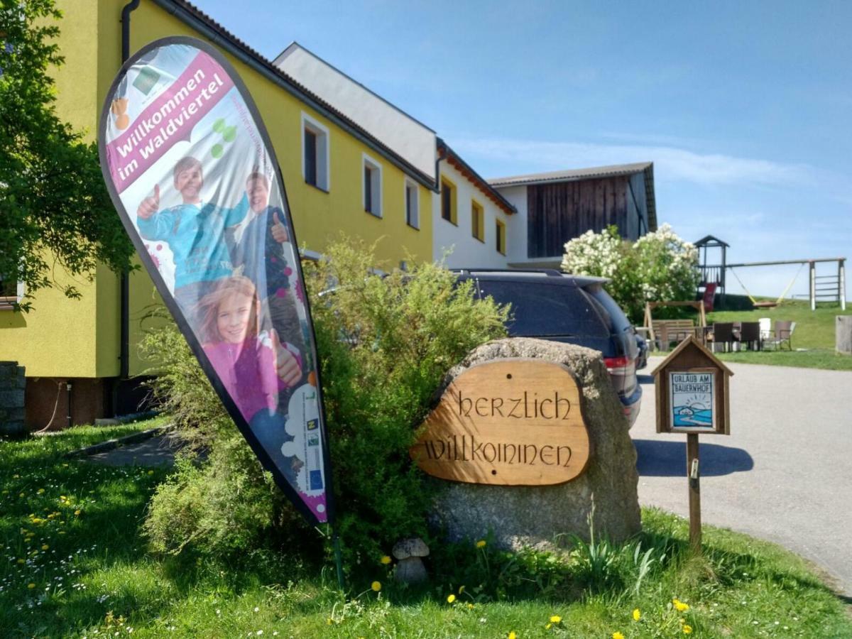Kindererlebnis- Und Biobauernhof Hipp-Bruckner Wornharts Bagian luar foto