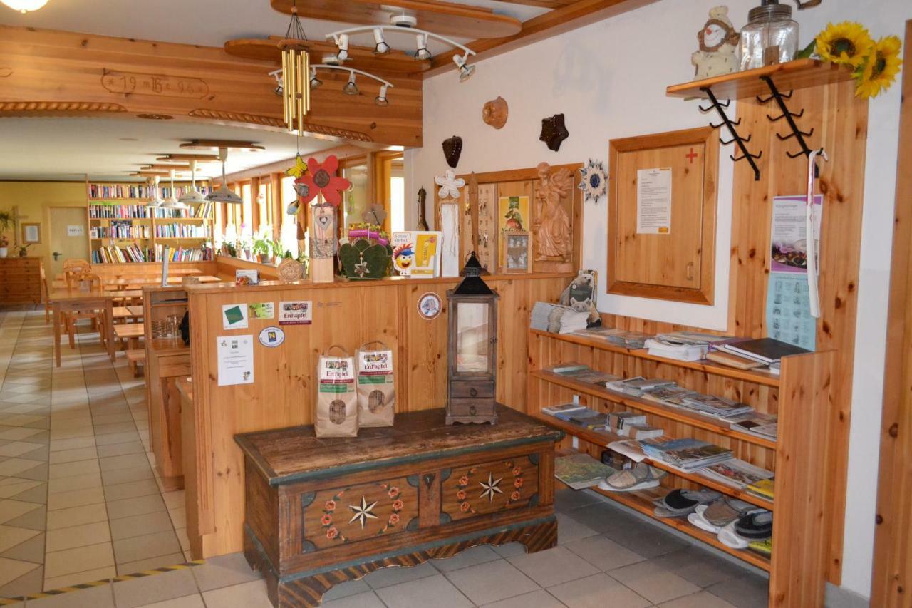 Kindererlebnis- Und Biobauernhof Hipp-Bruckner Wornharts Bagian luar foto